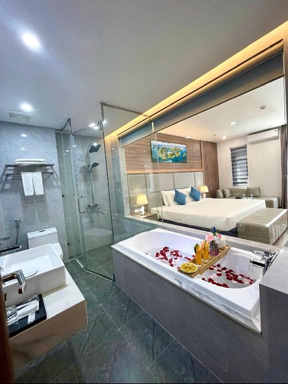 Central Halong Hotel – Ha Long Bay