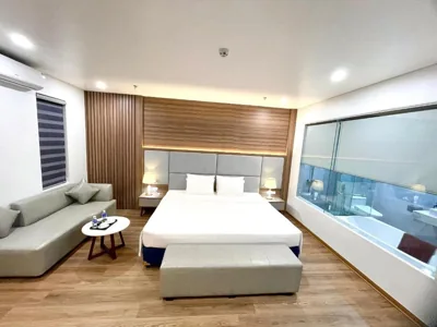 Deluxe King Suite — Central Halong Hotel